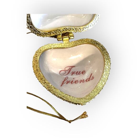 Valerie Parr True Friends Heart Trinket Hinged Box Ornament - Picture 4 of 4